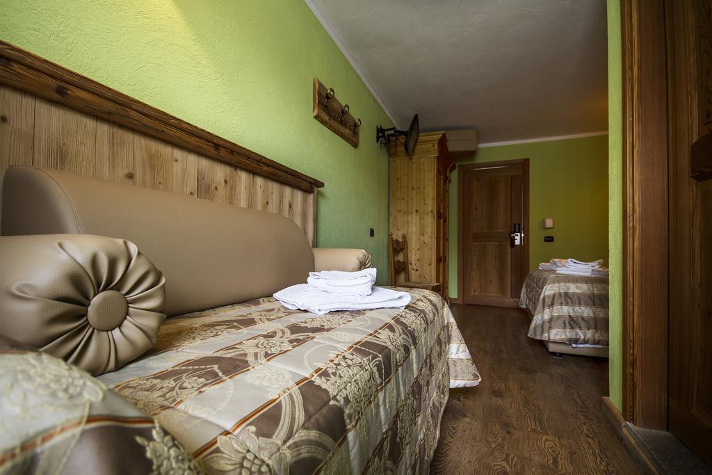 Assietta Hotel Oulx Buitenkant foto