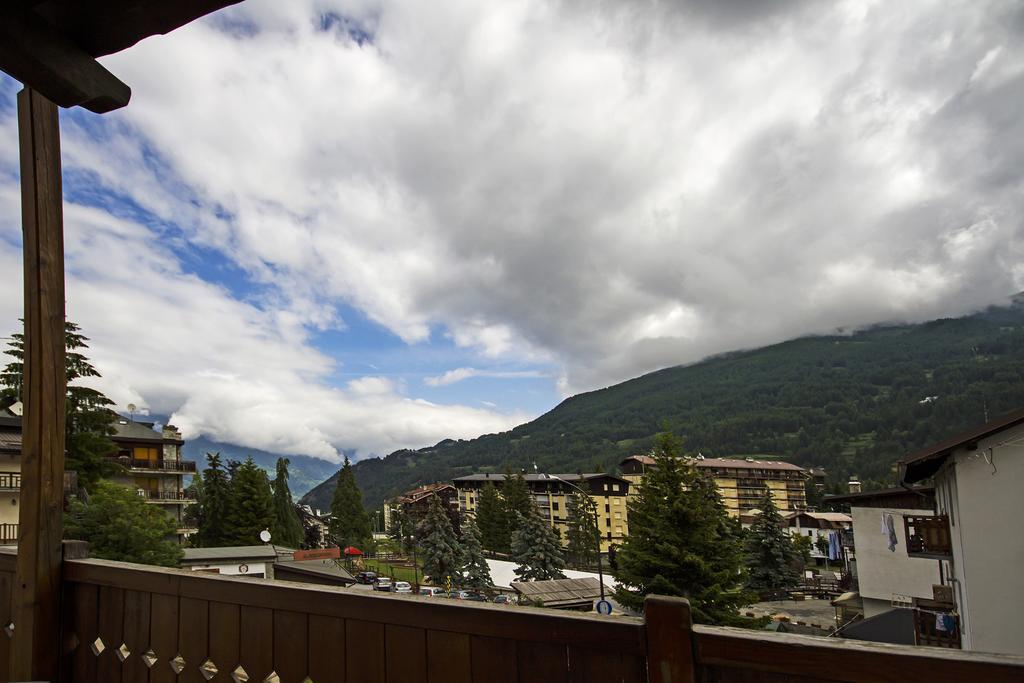 Assietta Hotel Oulx Buitenkant foto